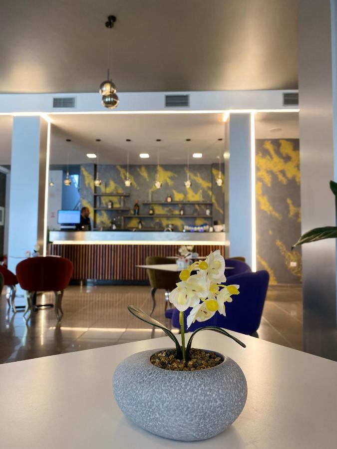 Atrium Deluxe Resort غوليم المظهر الخارجي الصورة