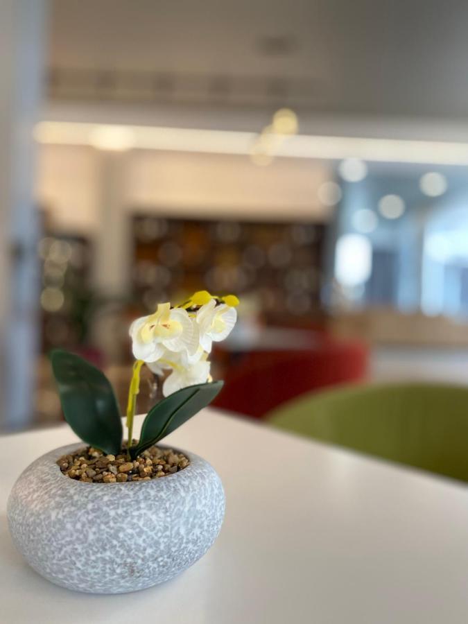 Atrium Deluxe Resort غوليم المظهر الخارجي الصورة