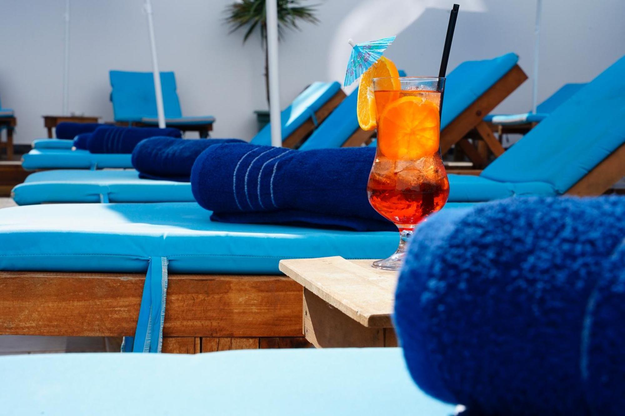 Atrium Deluxe Resort غوليم المظهر الخارجي الصورة