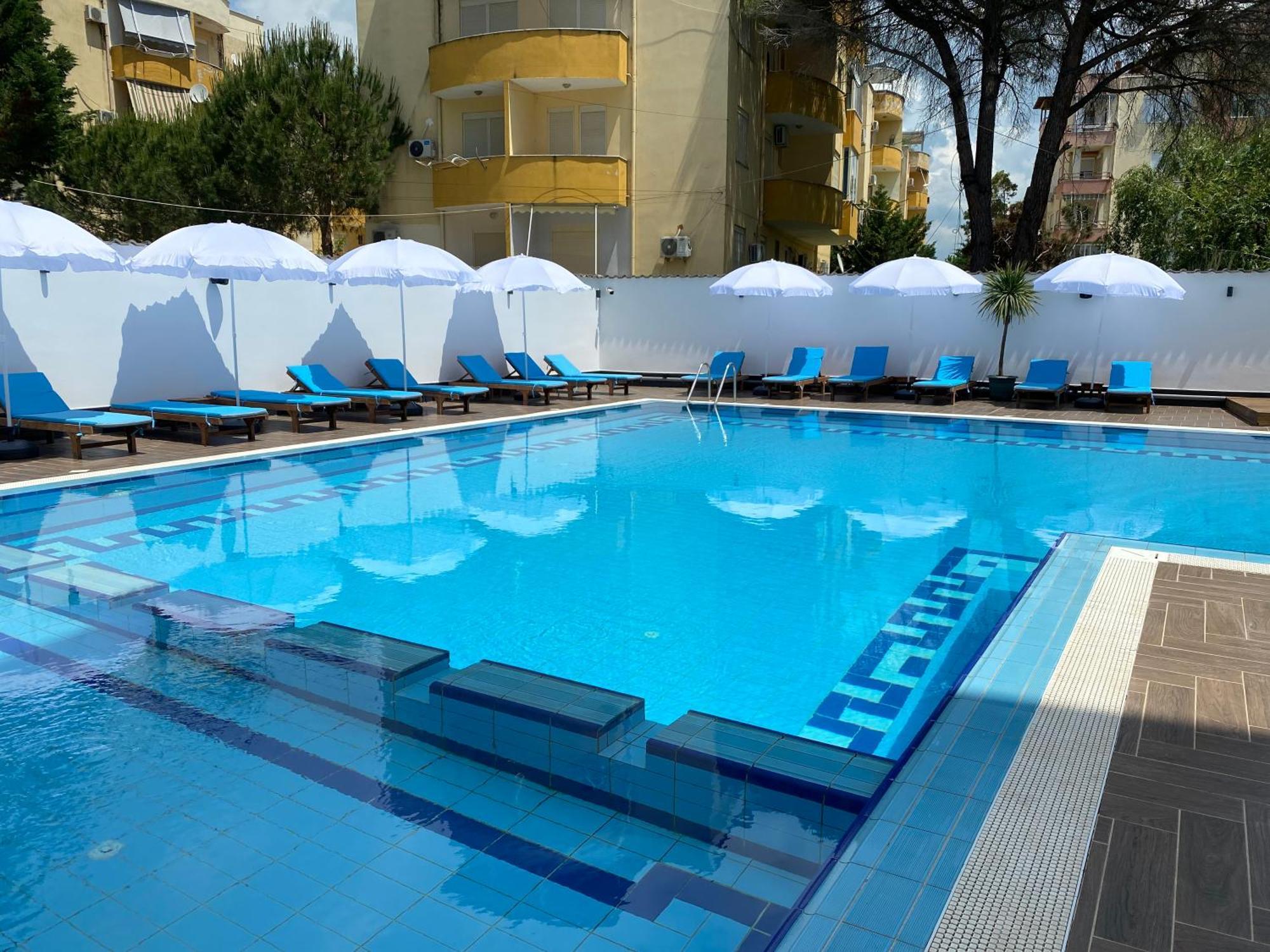 Atrium Deluxe Resort غوليم المظهر الخارجي الصورة